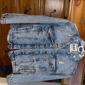 Jean distress jacket
